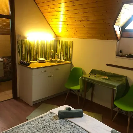 Apartment Balaton Garden Balatongyörök